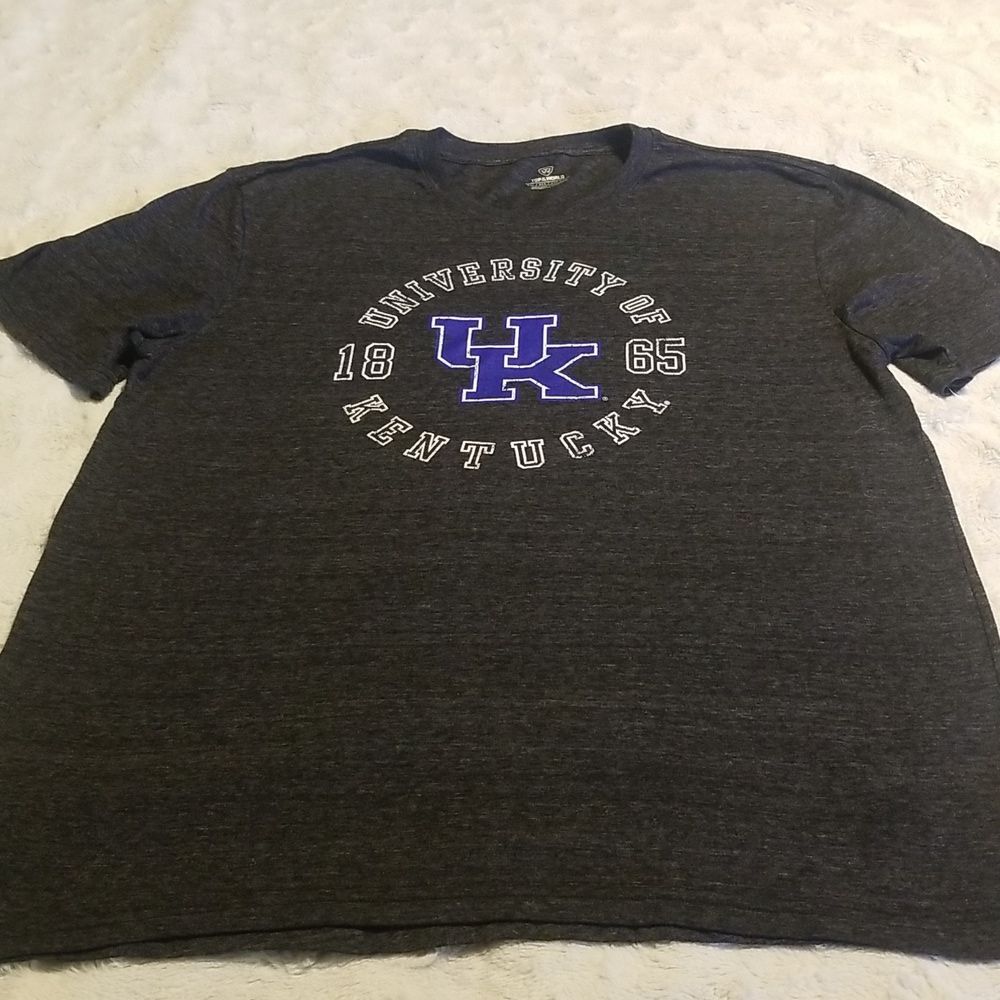 University of Kentucky Tshirt Mens 2XL XXL